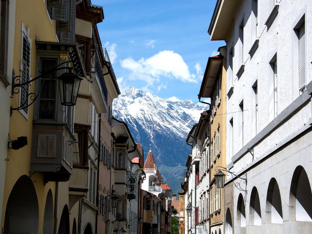 Flora Hotel & Suites Merano Exterior photo