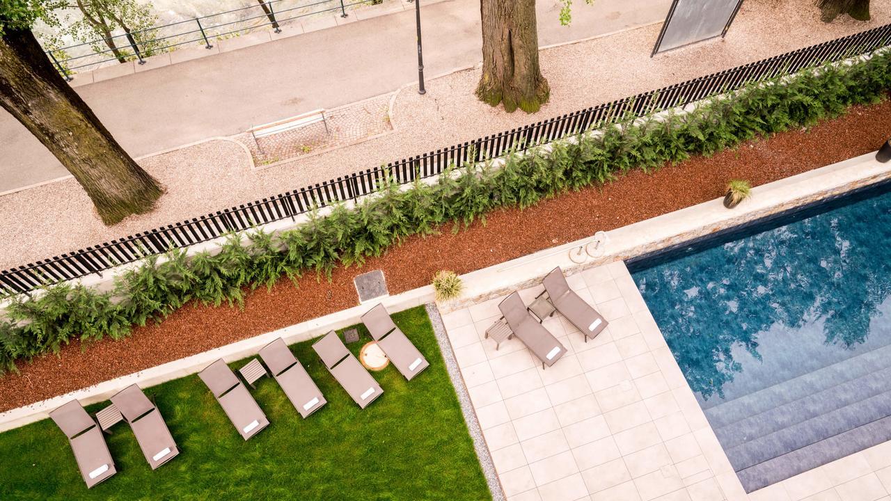 Flora Hotel & Suites Merano Exterior photo